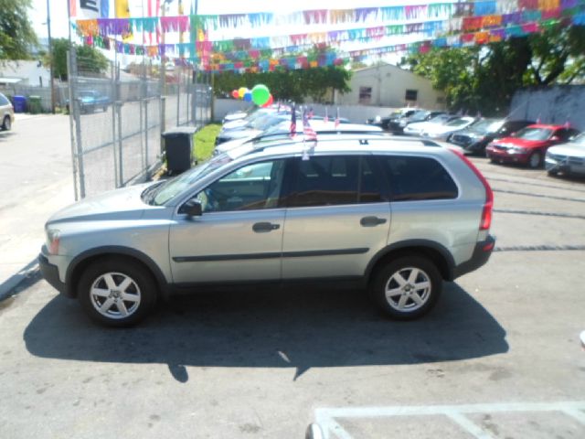 Volvo XC90 2005 photo 29