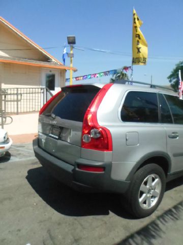 Volvo XC90 2005 photo 35