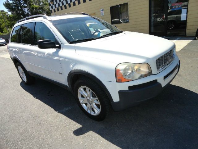 Volvo XC90 2005 photo 2