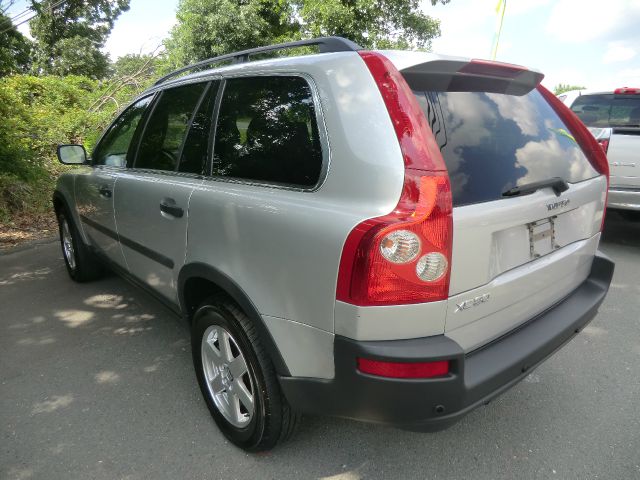 Volvo XC90 2005 photo 9