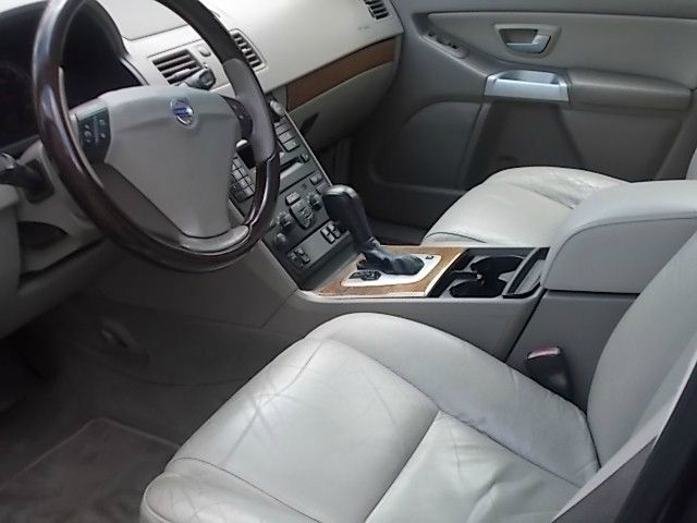 Volvo XC90 2005 photo 4