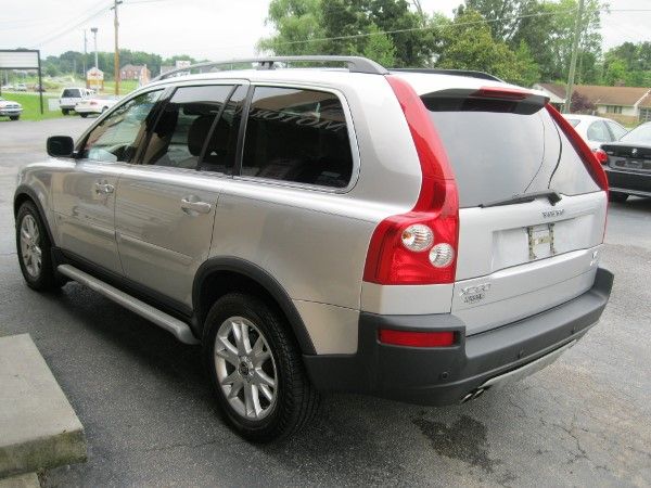 Volvo XC90 SE-R SUV