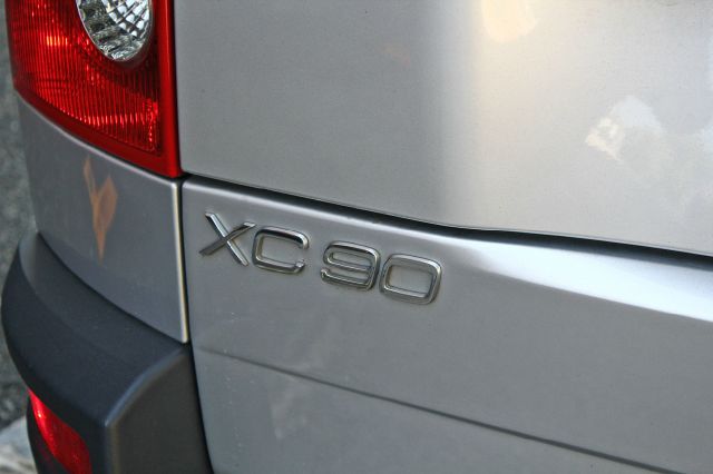 Volvo XC90 2005 photo 15