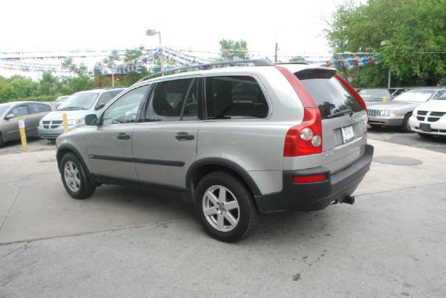 Volvo XC90 2005 photo 2