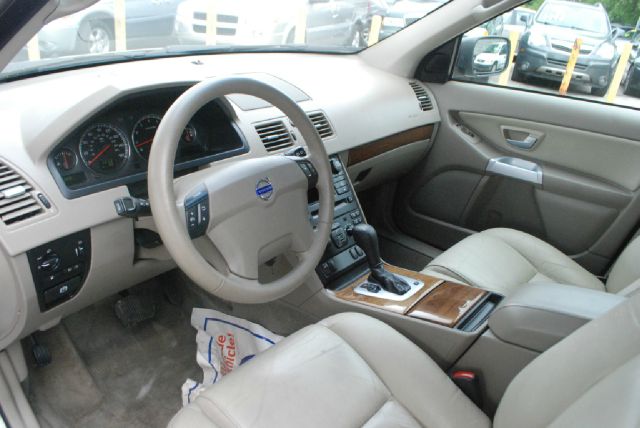 Volvo XC90 2005 photo 4