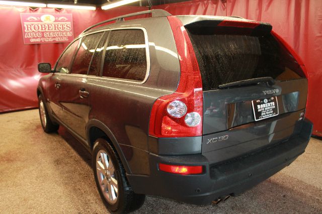 Volvo XC90 2005 photo 21