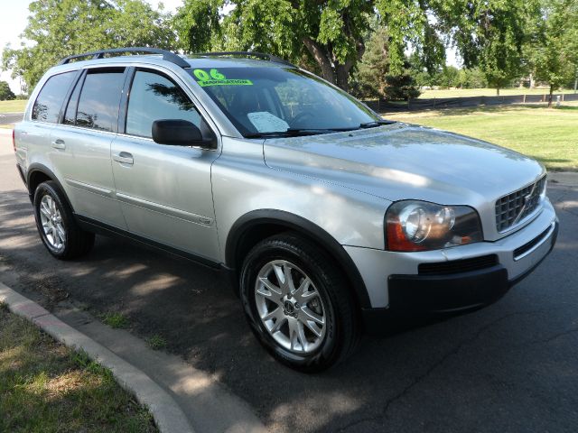 Volvo XC90 2006 photo 2