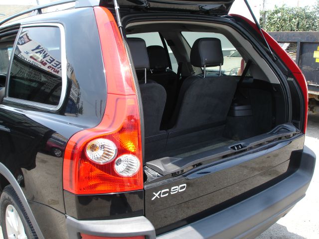 Volvo XC90 2006 photo 9