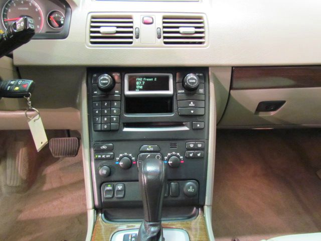 Volvo XC90 2006 photo 13