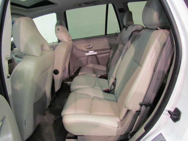 Volvo XC90 2006 photo 24