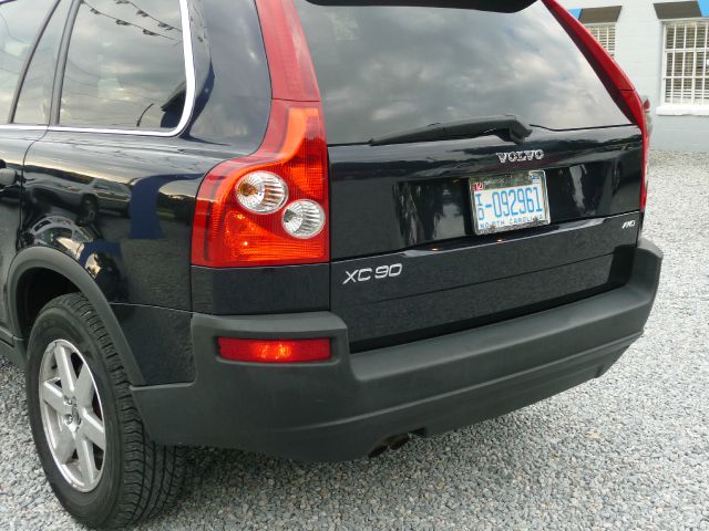 Volvo XC90 2006 photo 28