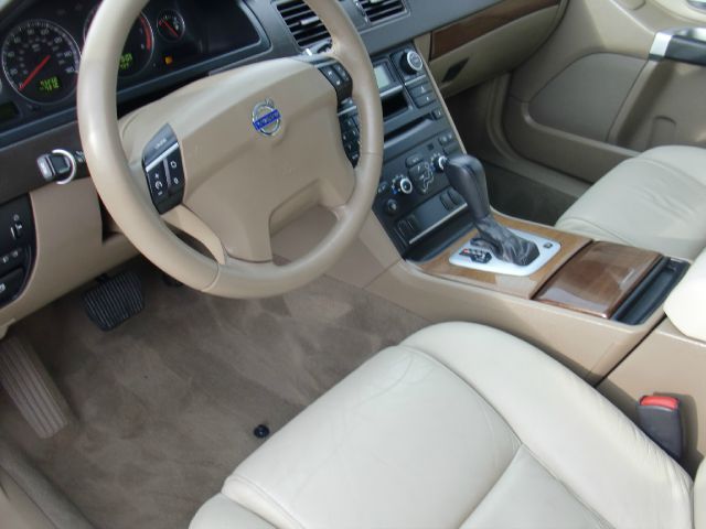 Volvo XC90 2008 photo 16