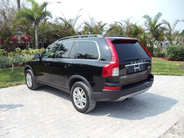 Volvo XC90 2010 photo 5