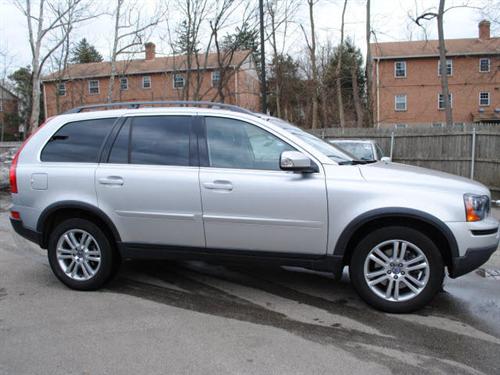 Volvo XC90 2010 photo 1