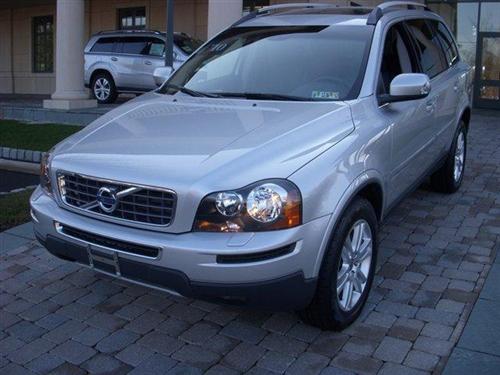 Volvo XC90 2010 photo 1