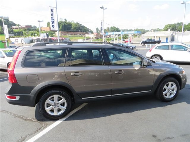 Volvo XC90 2011 photo 5