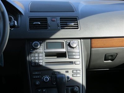 Volvo XC90 2011 photo 4