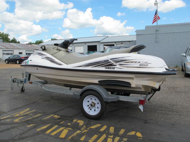 YAMAHA Waverunner 1999 photo 2