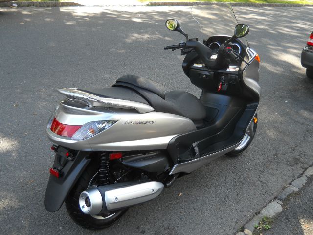 YAMAHA YP400 2006 photo 1